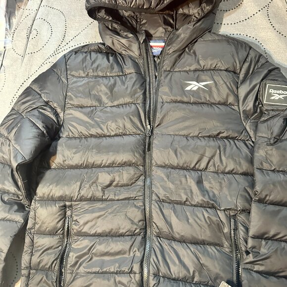 REEBOK LOFT BLACK JACKET HOODIE COMPARE WITH DOWN JACKETS SIZE M MEN $135.00 - Picture 4 of 5